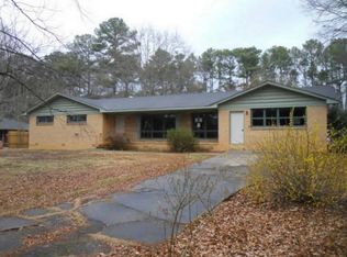 1012 Treehaven Dr, Adamsville, AL 35005