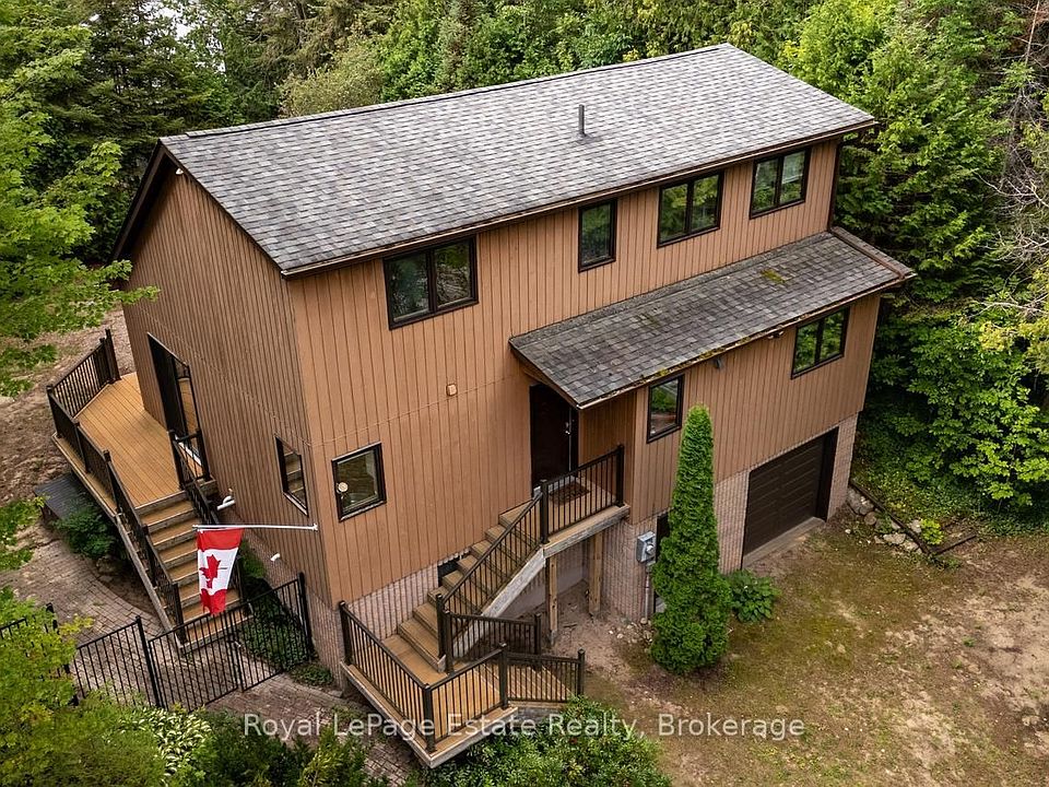 1st image of 32 London St