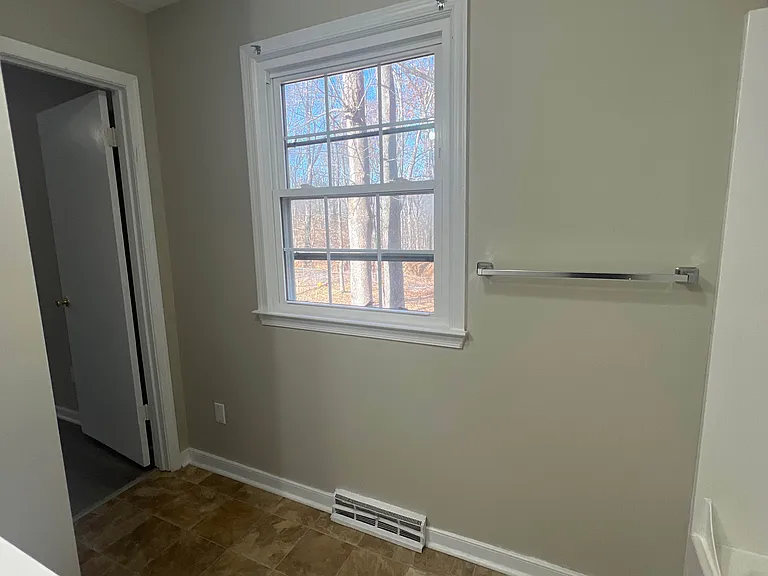 12100 Deerhurst Dr — Photo 12