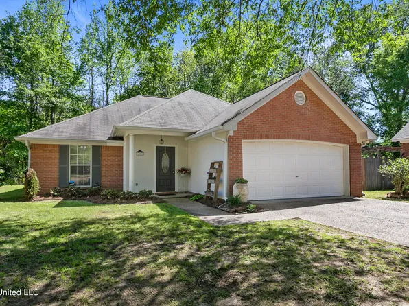 487 Brookstone Dr, Madison, MS 39110