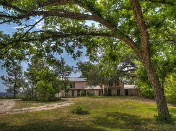 6671 Ranch Rd 1120, Rio Frio, TX 78879