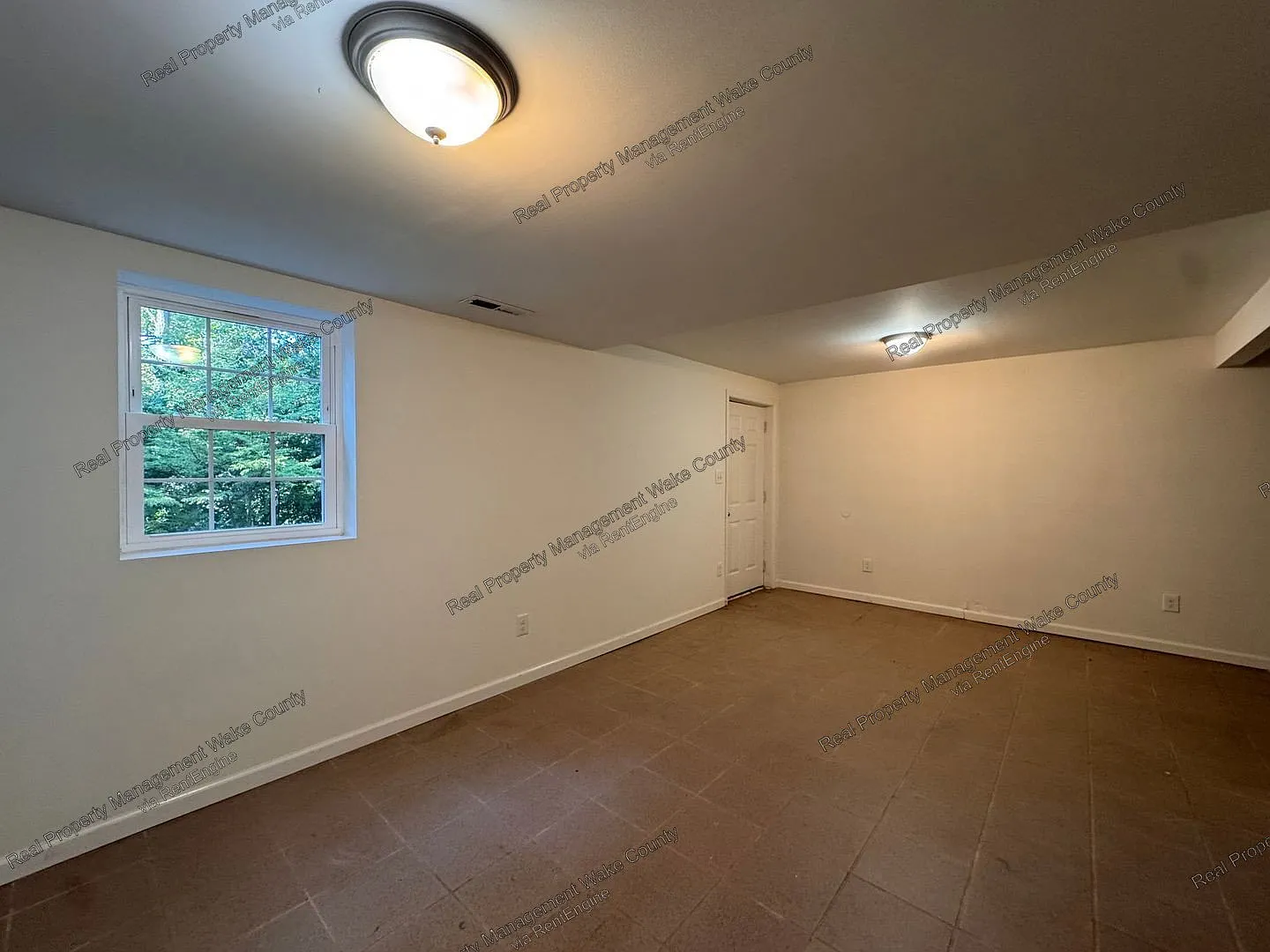 4 bed, 2.0 bath, 1971 sqft, $2,150 — Photo 3