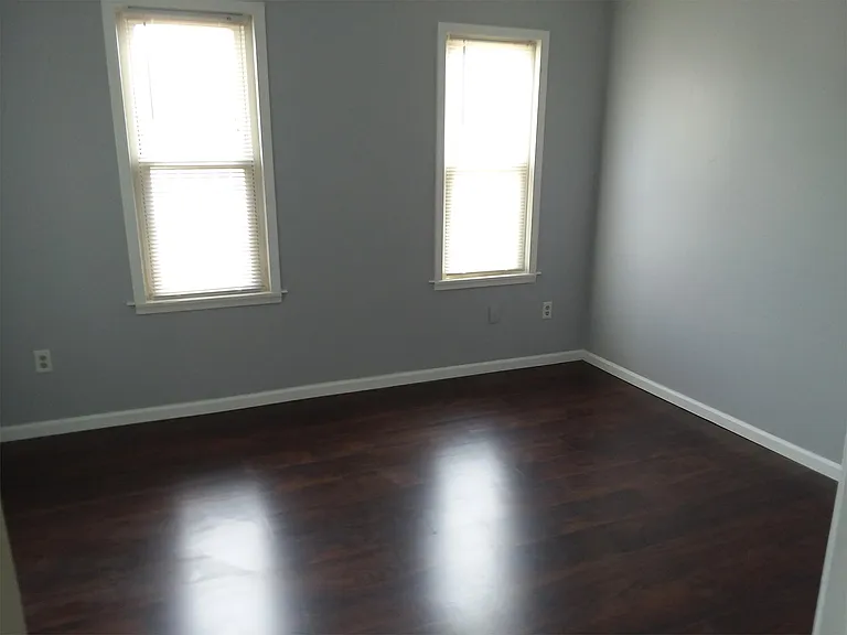 285 South St — Photo 15