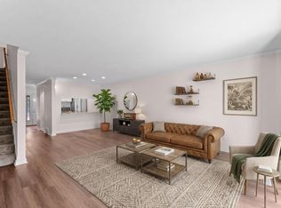 6016 Golden Valley Rd, Golden Valley, MN 55422