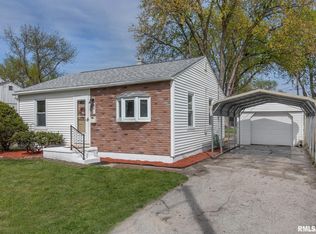 461 4th St E, Milan, IL