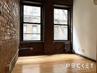 Rented by PocketBroker Inc