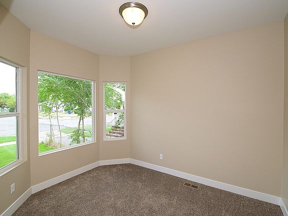 3rd image of 1241 West Arapahoe Ave