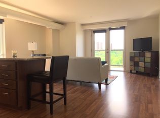 22 on the River, Minneapolis, MN 55414