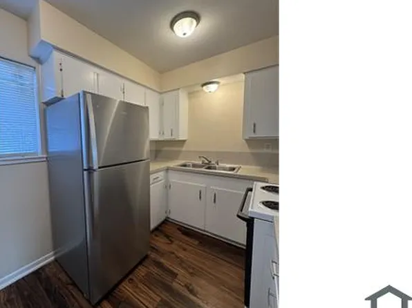 308 E Walker St APT 4, League City, TX 77573