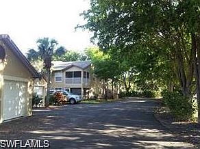 2nd image of 9621 Crescent Garden Dr #G-102