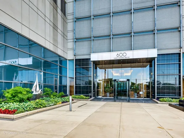 600 N Lake Shore Dr APT 1909, Chicago, IL 60611