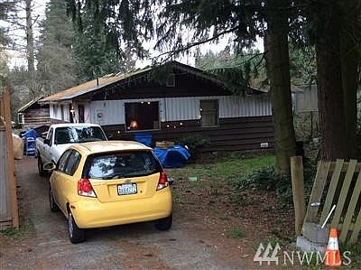 2nd image of 514 NE 189th St