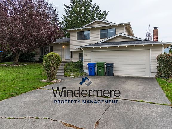 2nd image of 396 NW Fairhaven Dr