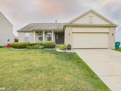 56798 Winding Creek Dr, Macomb, MI, 48042