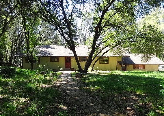 1st image of 2430 Hidden Oaks Ln