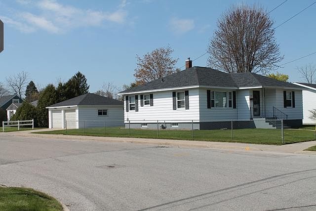 1st image of 1701 20th Ave