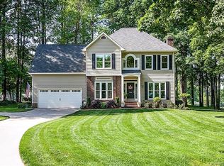 7936 Ravenwood Ln, Stanley, NC 28164
