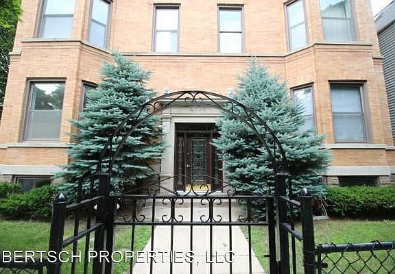 5th image of 2034 W Eastwood Ave APT 1W
