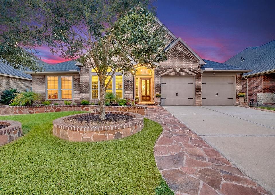 1st image of 2414 Kinsgate Forest Dr