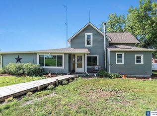 34211 Waverly Rd, Murdock, NE 68407