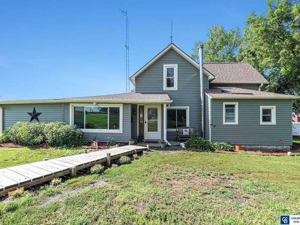 34211 Waverly Rd, Murdock, NE 68407