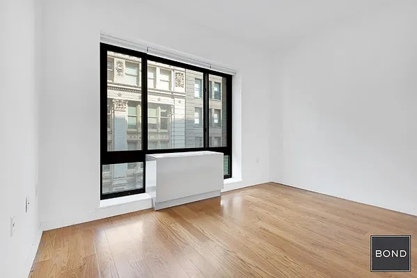 Rented by Bond New York | media 24