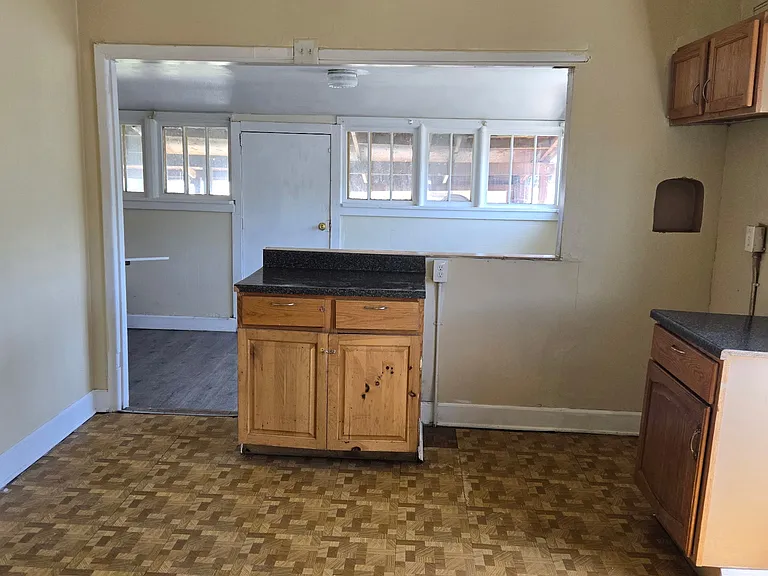 1250 Bohmen Ave — Photo 2