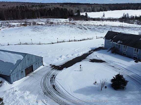 2nd image of 3837 Alsace Rd