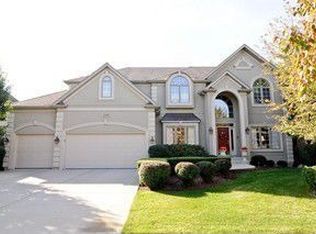 2264 Glouceston Ln, Naperville, IL