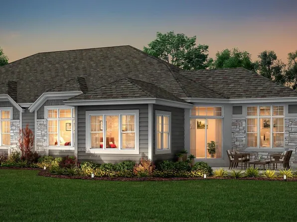 865 South Verona CIRCLE #77, Grafton, WI 53024