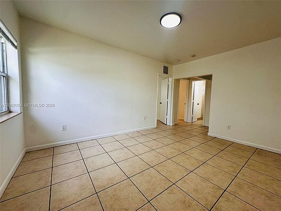 3rd image of 573 NE 82nd St APT 7