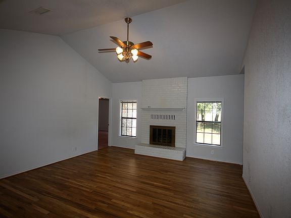 2nd image of 1512 Stagecoach Cir