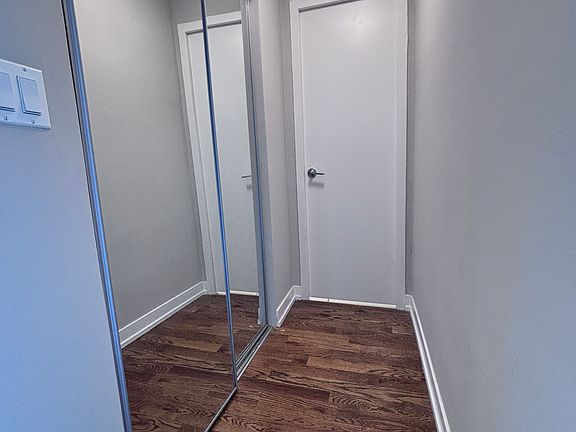 5th image of 5910-12 N Sheridan Rd #506
