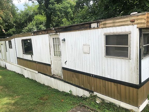 4th image of 562 Spangler Dr