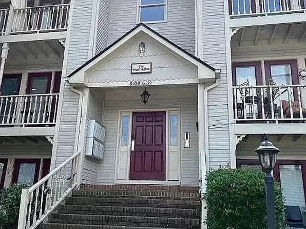 6116 Meadow Rose Ln, Charlotte, NC 28215