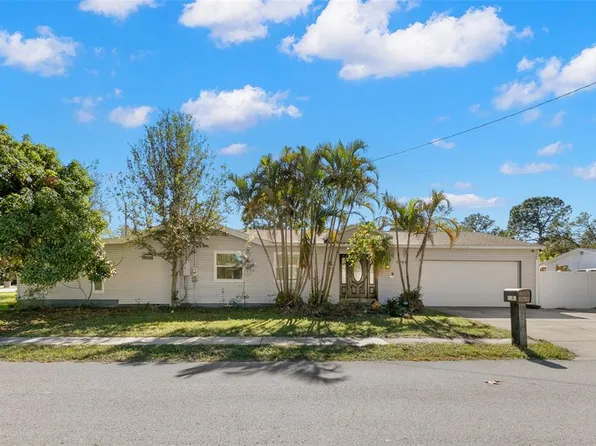 7098 54th St N, Pinellas Park, FL 33781