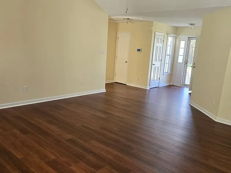 201 Dockside Dr — Photo 6