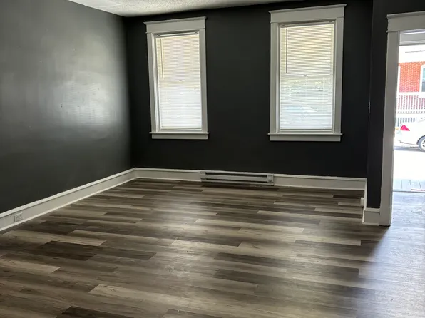 12 E 23rd St, Wilmington, DE 19802