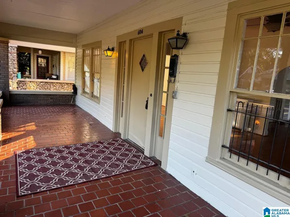 604 10th Ave S, Birmingham, AL 35205