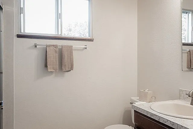 Villa 34 Apartments - Portland Oregon