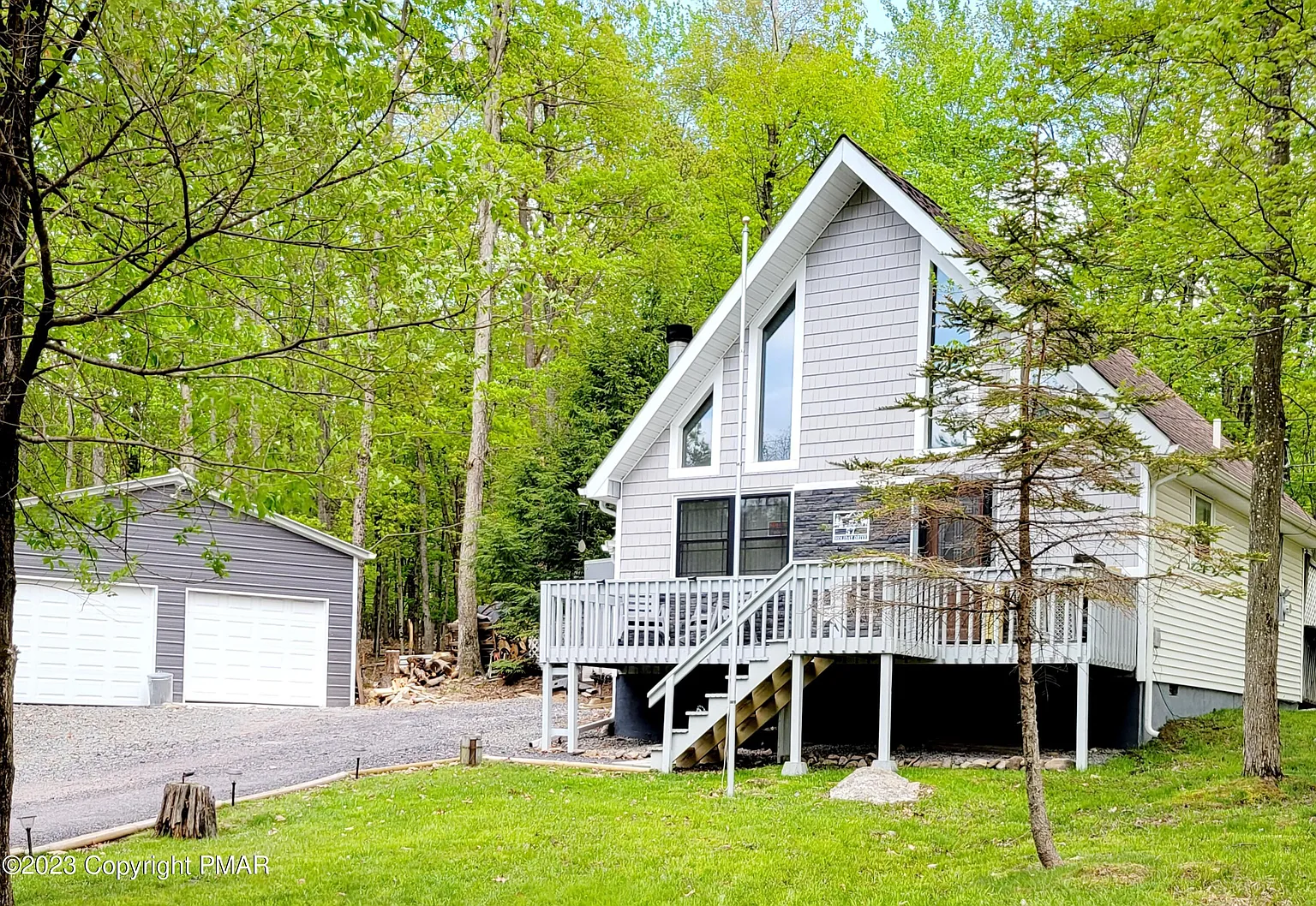 55-57 Holiday Dr photo 1