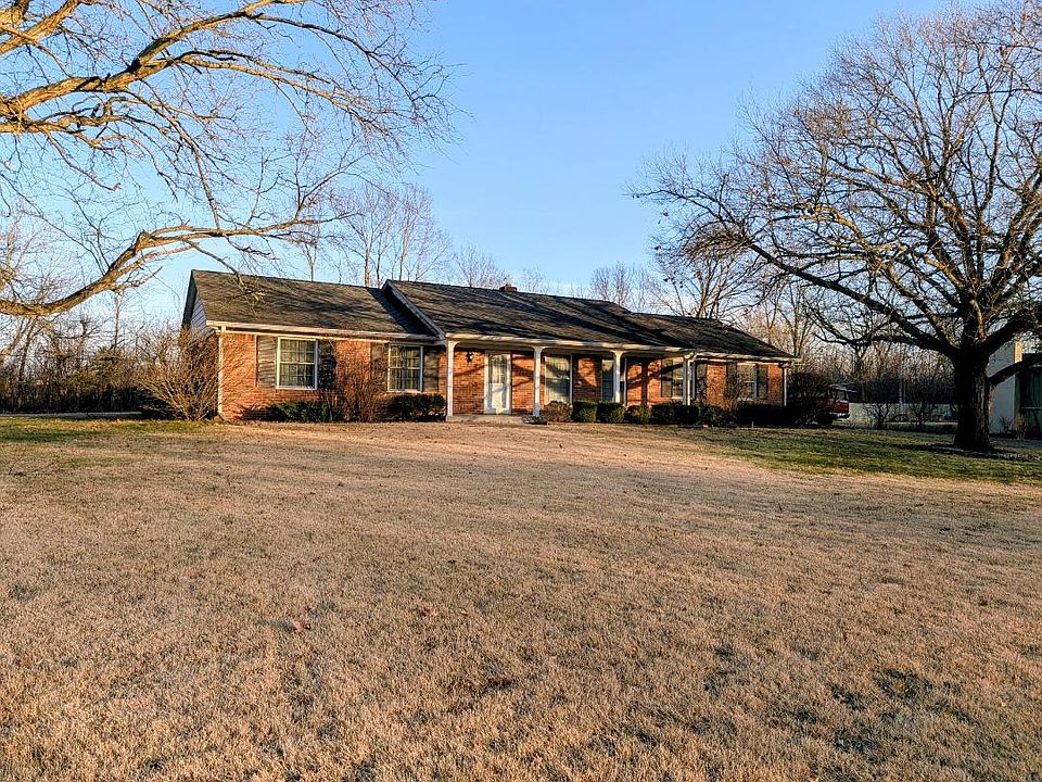 1st image of 8025 Gordon Dr