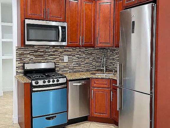 3rd image of 330 Lewis Ave #1E