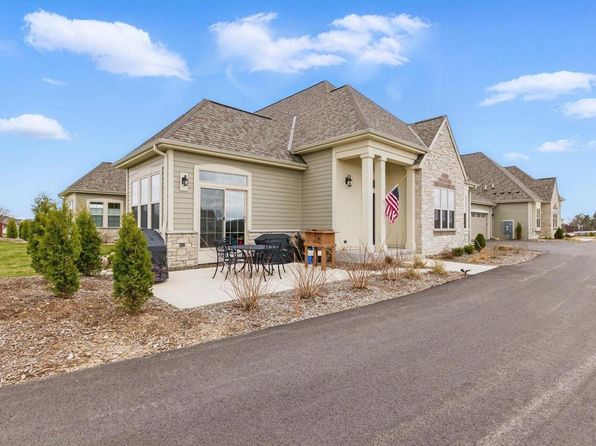 1507 Sandhill BOULEVARD, Hartland, WI 53029