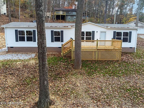 2nd image of 509 Lakewood Rd