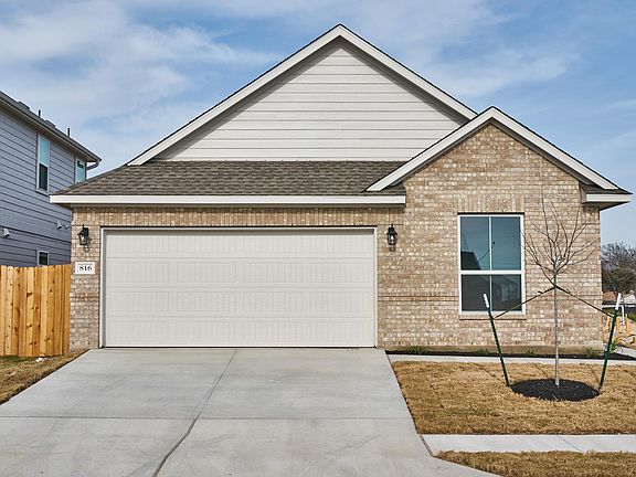 2nd image of 816 Durness Dr