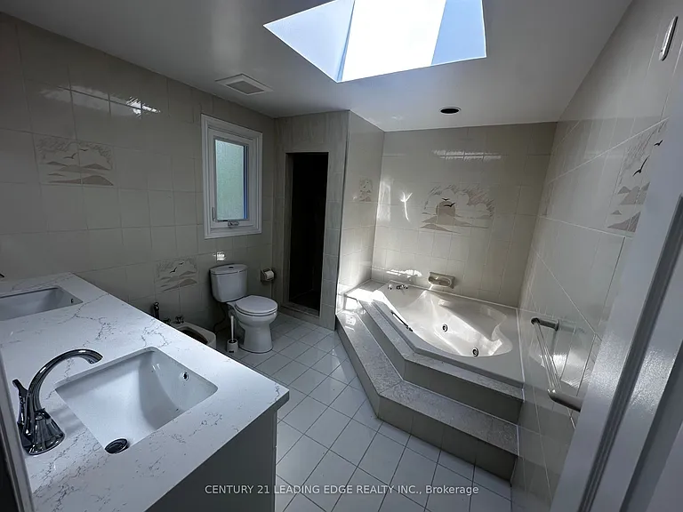 310 Holmes Ave — Photo 23