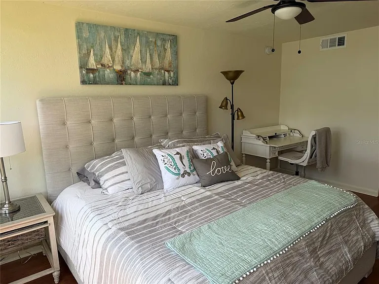 618 Bird Bay Dr S #110 — Photo 16