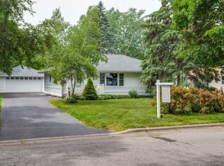 11616 Ilex St NW, Coon Rapids, MN 55448