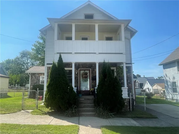 2916 Pennsylvania Ave, Erie, PA 16504
